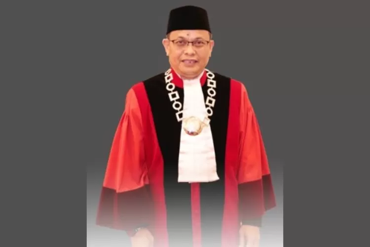 Setujui Putusan MK Soal Batas Usia Capres-Cawapres, Hakim Guntur Hamzah ...