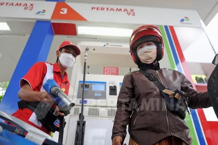 RESMI TURUN! Inilah Daftar Harga BBM Pertamina Nonsubsidi Provinsi Jawa ...