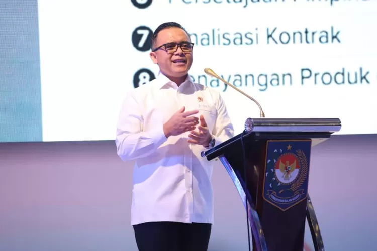 WADUH! MenPAN-RB Anas Tegaskan ASN Pusat Dan Daerah Dilarang Bikin ...