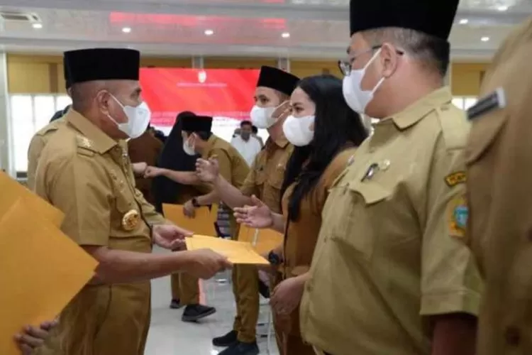 ANGGARAN THR TAHUN 2024 UNTUK PNS DAN PPPK DAERAH MENCAPAI Rp 19 ...