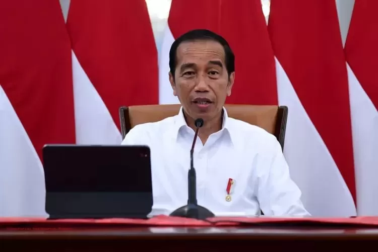 TELAH DIUBAH JOKOWI! BEGINI BESARAN GAJI POKOK PENSIUNAN DI BULAN APRIL ...