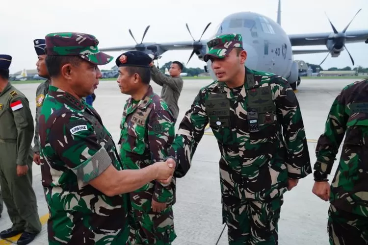 Prajurit Tni Pangkat Tamtama Bintara Dan Perwira Harus Terima Pensiun Di Usia Segini Klik