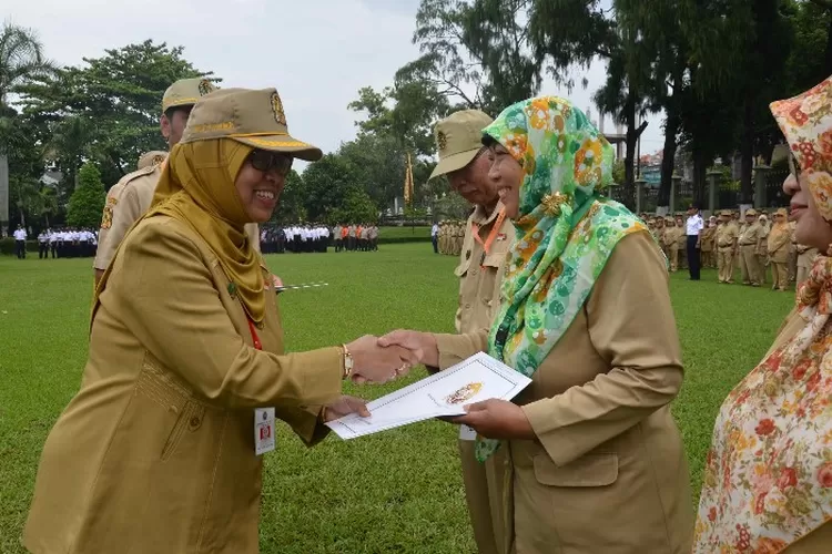 Taspen Putuskan Gaji Ke-13 Buat Pensiunan PNS Cair Awal Juni ...