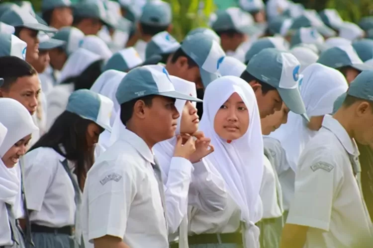 PPDB SMA SMK Jateng 2024 Masih Dibuka, Ada 7 Syarat Umum Yang Harus ...