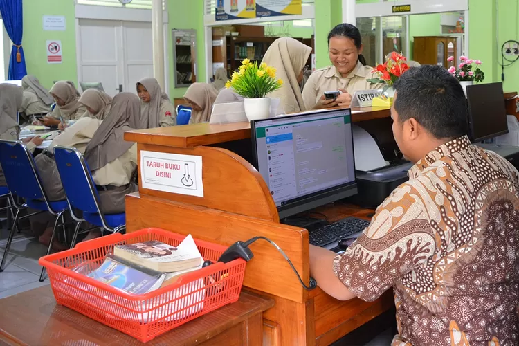 Tawarkan Gaji GEDE! Kemdikbud Resmi Buka CPNS 2024 Formasi Pustakawan