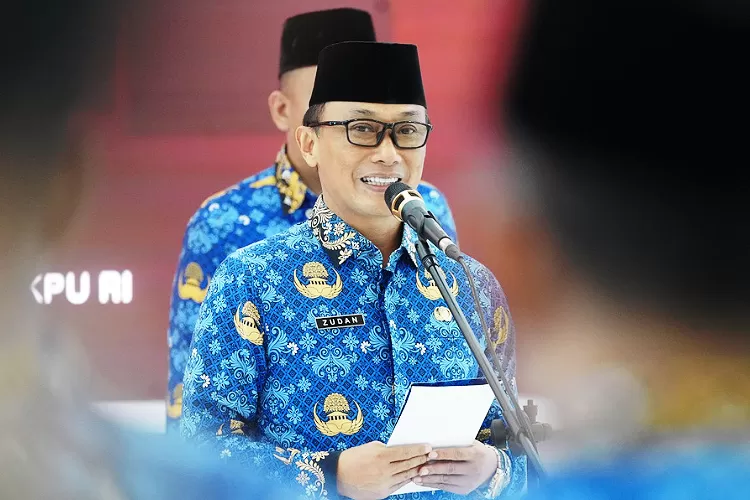 Ilustrasi Kepala BKN Zudan Arif lakukan sejumlah teroboran untuk ASN. (BKN diedit Saeful Munir)