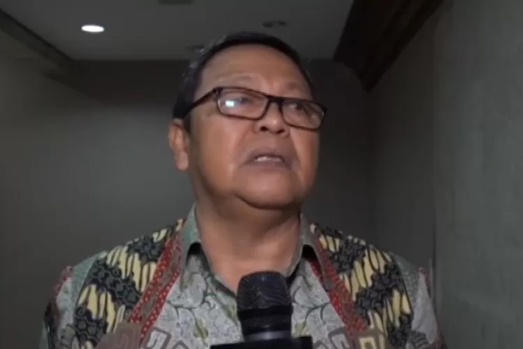 Anggota Komisi X DPR RI, Dedi Wahidi tegaskan seluruh guru memiliki kontribusi yang sama dalam mencerdaskan anak bangsa (youtube DPR RI)