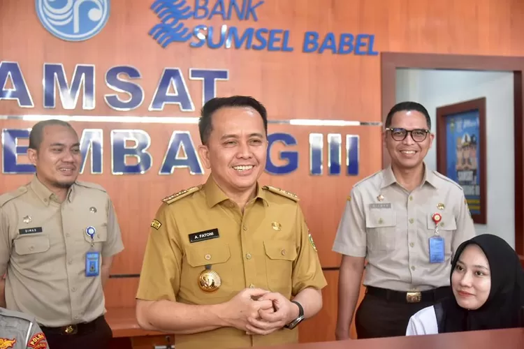 Pj Gubernur Sumsel Agus Fatoni Sidak Pelayanan Samsat, Pastikan ...