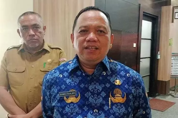 Tadinya Dikira Apriyadi Lagi, Ternyata Sandi Pahlevi Jabat Pj Bupati ...