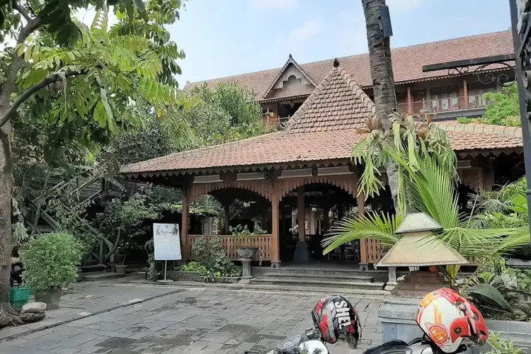 Omah Sinten Heritage Hotel &amp; Resto, tempat menginap di Solo yang dekat dengan Pura Mangkunegaran. (Google Bisnisku/EW Tanto)