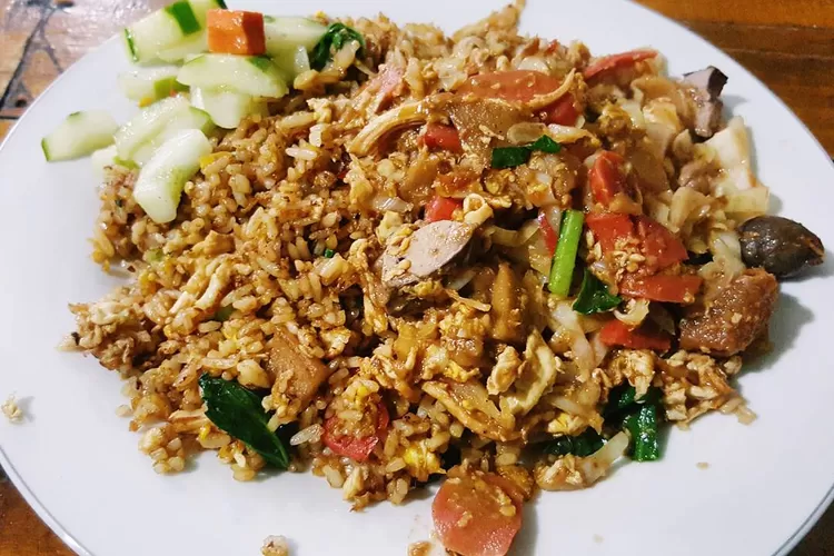 Rekomendasi nasi goreng enak di Purwokerto yang bikin ketagihan dan balik lagi. (Instagram @makanmakanpurwokerto)