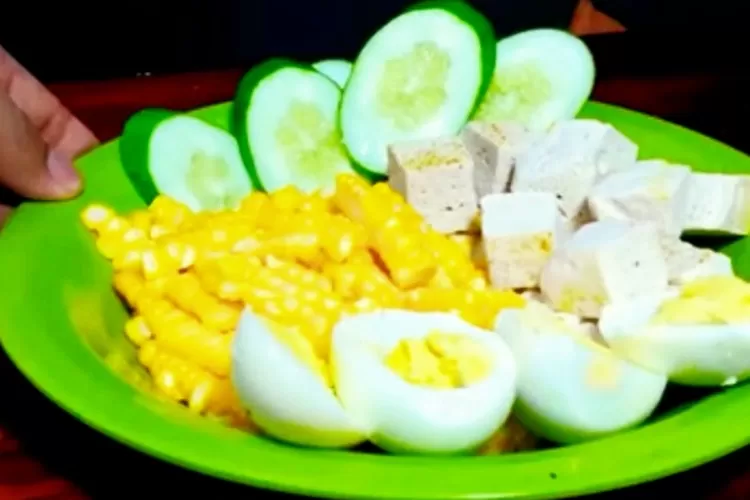 Menu diet rebusan yang bikin kenyang seharian     (YouTube/ BorneoBodyfitCenter)