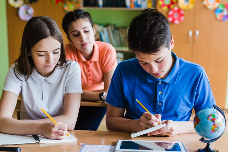 Kunci Jawaban Pendidikan Pancasila Kelas 4 SD Kurikulum Merdeka Bab 3 ...