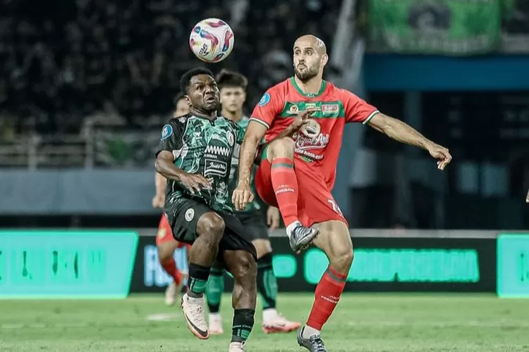 Prediksi Lengkap BRI LIga1 2024-2025 Persebaya vs Barito Putera