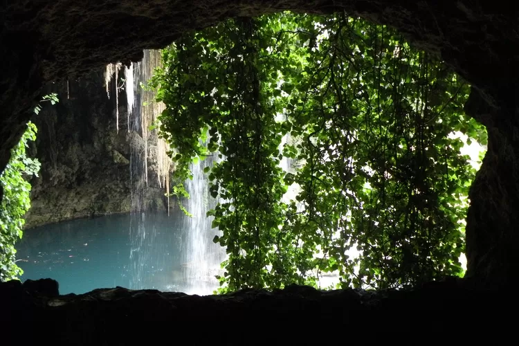 Unik Goa Peninggalan Belanda Di Jawa Timur Ini Miliki Air Terjun Alami