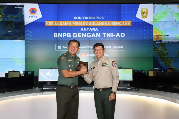 Tandatangani Kerjasama Dengan TNI AD, Ketua BNPB: TNI AD Salah Satu ...