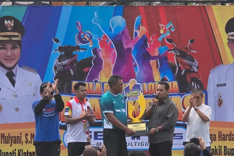 Yamaha bekerjasama dengan Pemerintah Kabupaten Klaten Menggelar Lomba Senam Kreasi Yamaha Gear di alun-alun kota itu. (dok Yamaha)