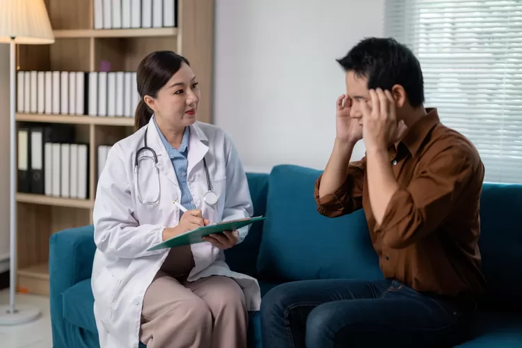 AXA Mandiri menghadirkan layanan konsultasi kesehatan mental gratis bekerja sama dengan platform Catatan Psikolog (CAPSI).  (Dok.)