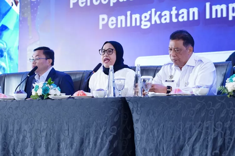 Wakil Kepala BGN tekankan dapur MBG harus layak dan bersih, dengan pelaksana berintegritas agar kepercayaan publik tetap terjaga.