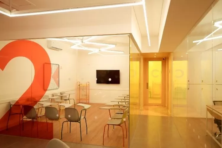 English 1 Yogyakarta Casa Grande resmi beroperasi di Komplek Ruko Casa Grande, Jalan Ring Road Utara No.38, Depok, Sleman, Daerah Istimewa Yogyakarta (DIY). (Dok.)