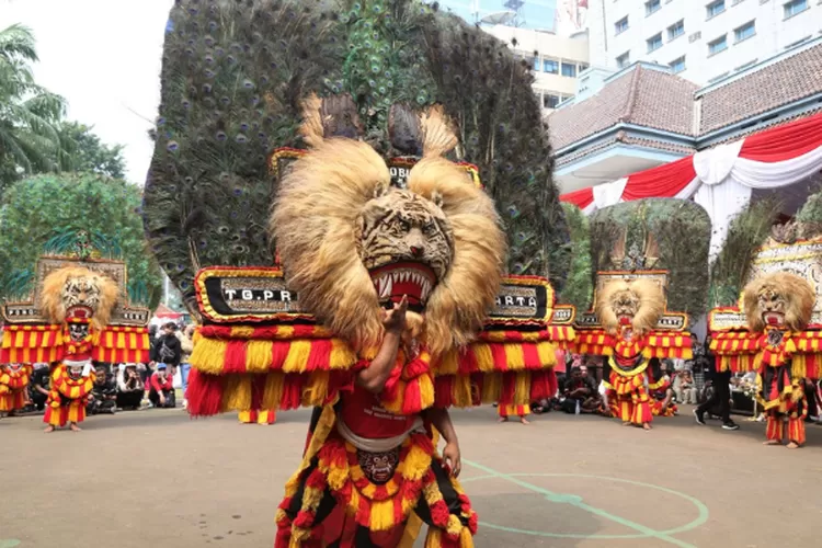 Reog, Kolintang, Dan Kebaya Diusulkan Jadi Warisan Budaya UNESCO ...