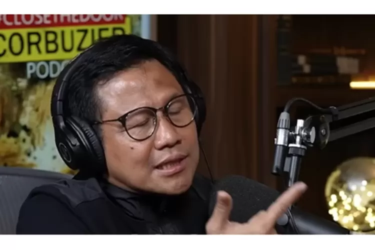 Bacawapres Cak Imin membahas pengalamannya mengamati fenomena tersebut (dok youtube Deddy Corbuzier)