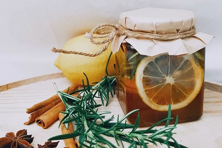 Ilustrasi minuman menyehatkan dari fermentasi teh yang menyegarkan (pexel/vickytran)