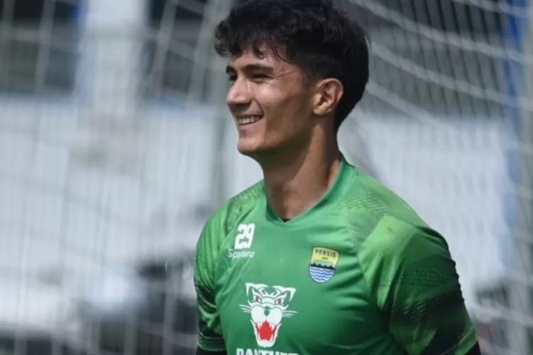 Kiper Anyar Persib Bandung, Kevin Ray Mendoza  (persib.co.id)