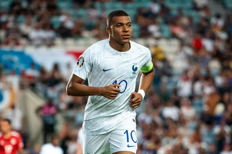 Striker PSG, Kylian Mbappe Diprediksi Akan Berpindah Klub di Bursa Transfer Januari 2024. (Instagram k.mbappe)