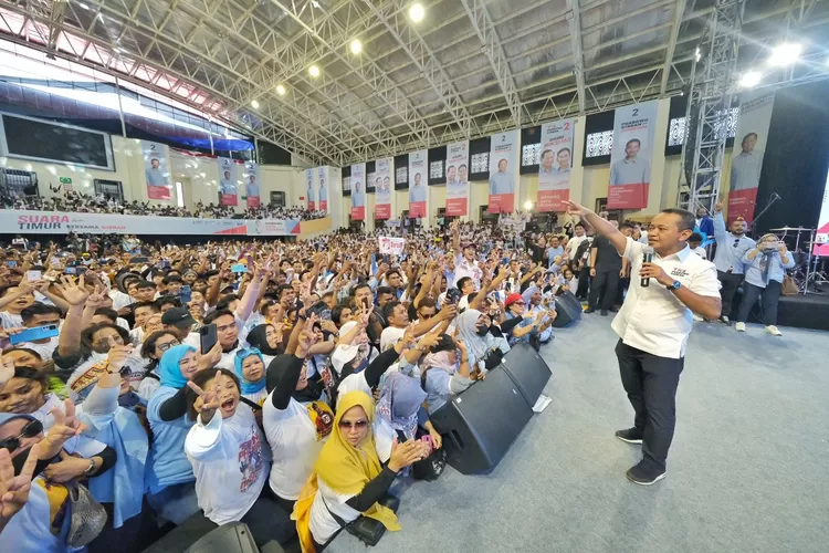 Bahlil Lahadalia dampingi Gibran Rakabuming Raka di Papua (press release)