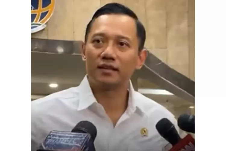 Hari pertama menjabat Menteri ATR/BPN Agus Harimurti Yudhoyono (AHY) (dok youtube kompas)