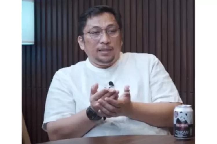 Pengamat Hukum Tata Negara Feri Amsari (dok instagram Feri Amsari)