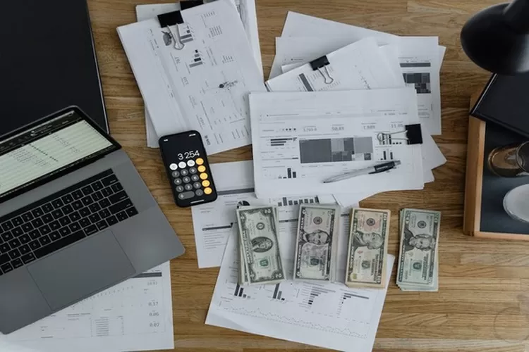 Ilustrasi jago mengatur keuangan (pexels/ Miroshnichenko  )