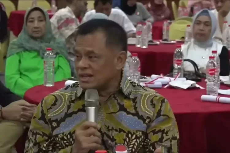 Gatot Nurmantyo mantan Panglima TNI (Tangkapan layar youtube Refly Harun)