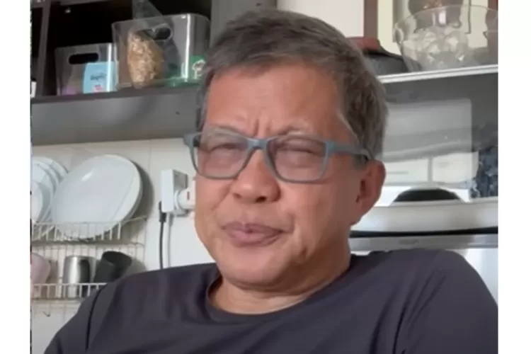 Pengamat politik Rocky Gerung (dok youtube Rocky Gerung)
