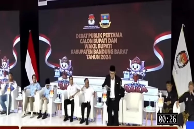 Debat Calon Bupati dan Wakil Bupati Kaupaten Bandung Barat (Tangkap layar youtube KPU Jawa Barat)