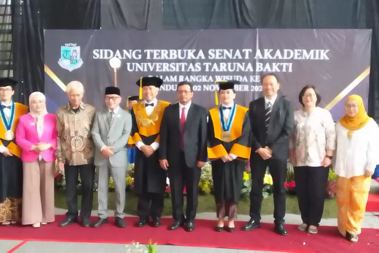 Wisuda Universitas Taruna Bakti (Bisnisbandung.com/ Gustin Gumilar)