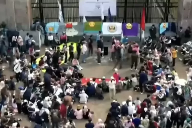 Demonstrasi (Tangkap layar YouTube Kompas TV)