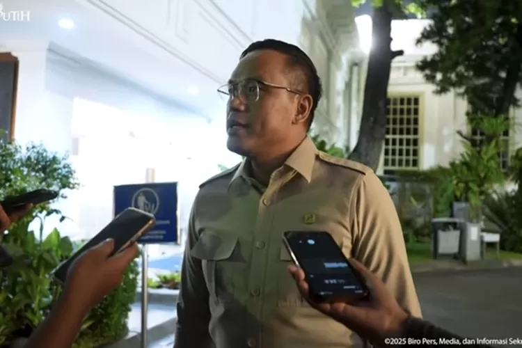 Direktur Utama Pertamina, Simon Aloysius (Tangkap layar youtube Sekertariat Presiden)