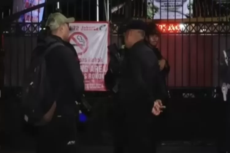 Kondisi SMAN 72 Jakarta setelah ledakan (Tangkap layar youtube CNN Indonesia)