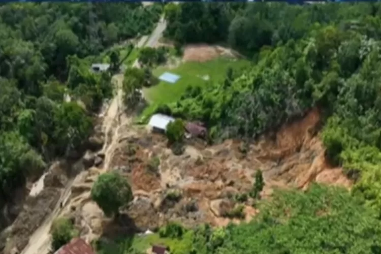 Bencana di Aceh dan Sumatera (Tangkap layar YouTub CNN Indonesia)