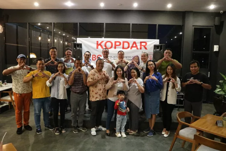 Kopdar Kamajaya Business Club (KBC) yang merupakan salah satu divisi dari Keluarga Alumni Universitas Atma Jaya Yogyakarta (KAMAJAYA) di Balcony Plaza Ambarrukmo Yogyakarta, Sabtu (13/1/2024).  (Istimewa)