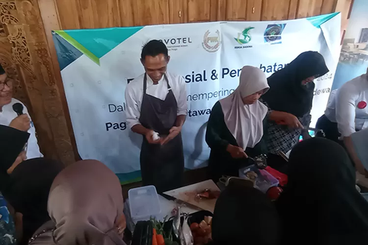 Rangkaian peringatan HPN ke-39 yang digelar PWK di Kalurahan Hargomulyo Kokap yakni demo masak menu makanan pencegah stunting.  (Amin Kuntari)
