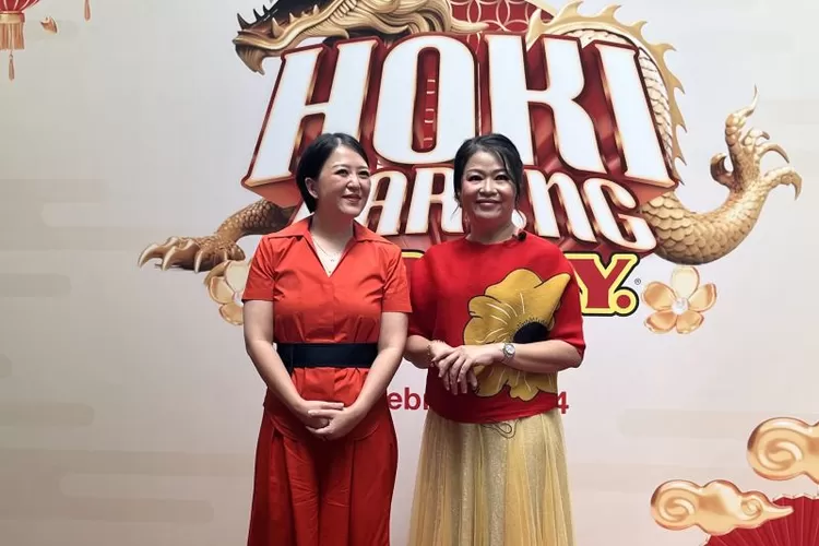 Pakar fengshui Lely Vy (kanan) saat gelar wicara Hoki Bersama MR. D.I.Y di Jakarta, Rabu (7/2/2024).  (ANTARA/Putri Hanifa)