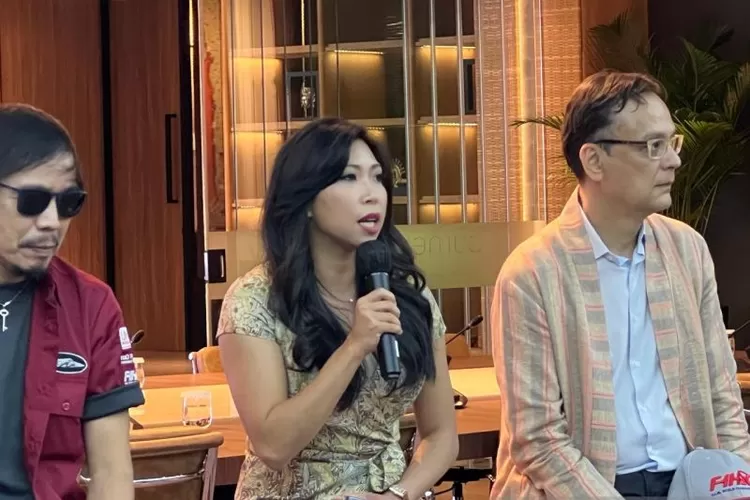 Direktur Pemasaran dan Program Pariwisata InJourney Maya Watono memberi keterangan dalam konferensi pers, di Kantor Pusat InJourney, Jakarta, Senin (19/2/2024).  (ANTARA/Putu Indah Savitri)