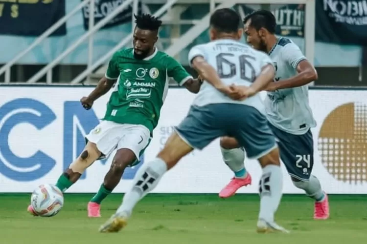 Laga PSS Sleman melawan Persita Tangerang pada BRI Liga 1. (Instagram @pssleman)