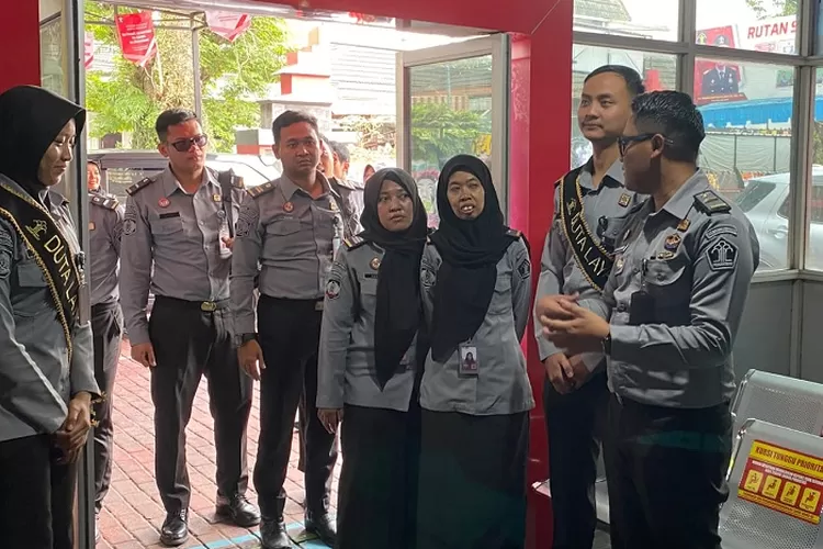 Kunjungan Rutan Banjarnegara di Rutan Salatiga.  ( Dok. Humas Rutan Salatiga)