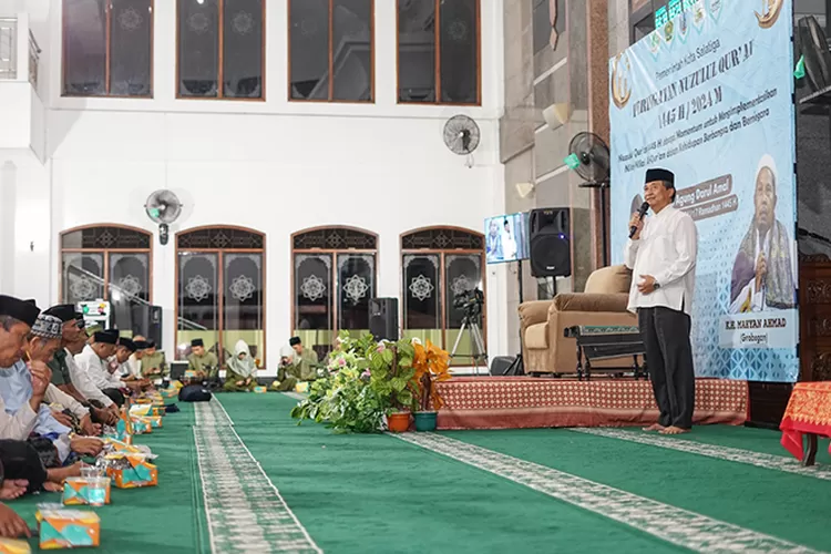 Pentasyarufan zakat di Masjid Darul Amal Salatiga yang disebut simbol toleransi.  (Dok Prokompim Setda Salatiga)