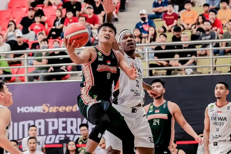 Pemain Bima Perkasa Jogja, Avin Kurniawan saat tampil di IBl 2024. (Instagram @avinkurniawan6)