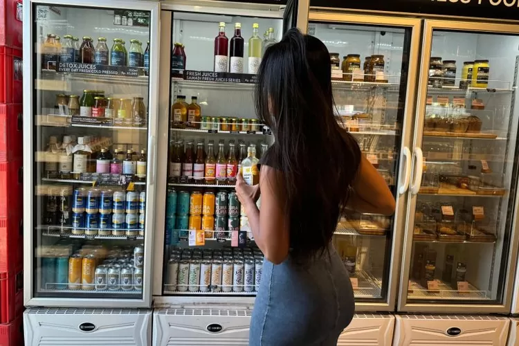 Pengenaan cukai pada produk minuman manis dalam kemasan bisa menjadi cara untuk mengatur pola konsumsi masyarakat. ( ANTARA/Sizuka)